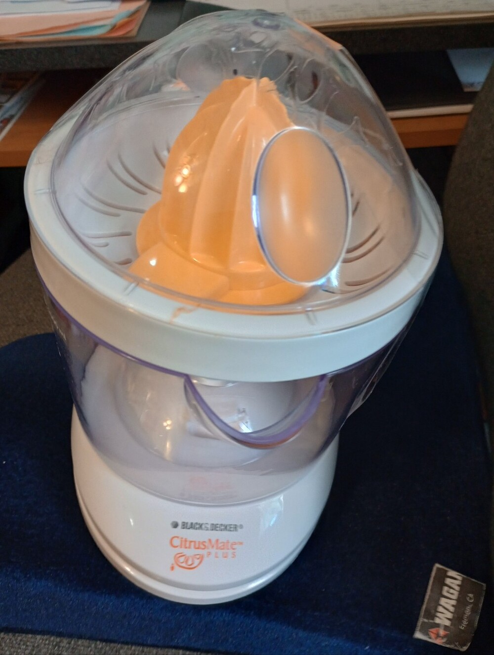 Kitchen Appliance - Citrus Juicer